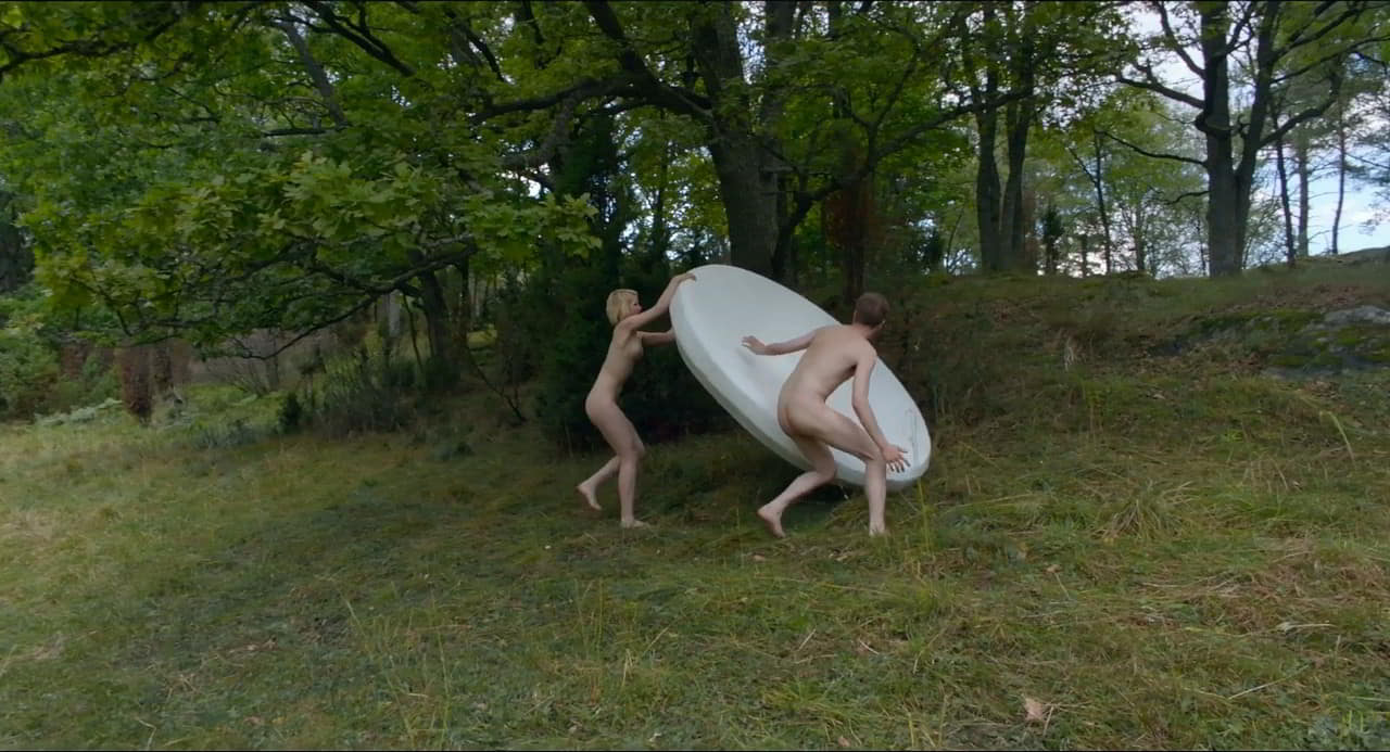Roosa Soderholm bare butt in He ovat paenneet Roosa Soderholm bare butt in He ovat paenneet