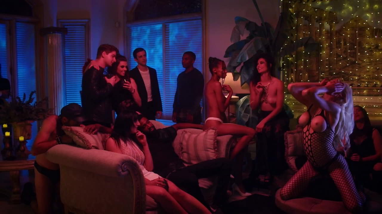 Roxane Mesquida, Kelli Berglund topless Now Apocalypse - S01E07 Roxane Mesquida, Kelli Berglund topless Now Apocalypse - S01E07