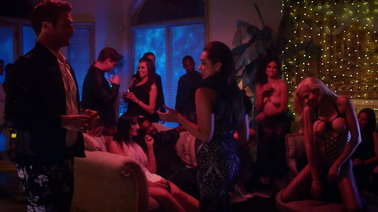 Hot Roxane Mesquida, Kelli Berglund explicit scene 2019 Hot Roxane Mesquida, Kelli Berglund explicit scene 2019
