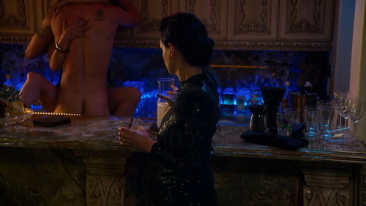Roxane Mesquida, Kelli Berglund topless Now Apocalypse - S01E07 Roxane Mesquida, Kelli Berglund topless Now Apocalypse - S01E07