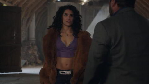 Sabrina Ouazani Sexy Les Folies Fermieres 2022 02