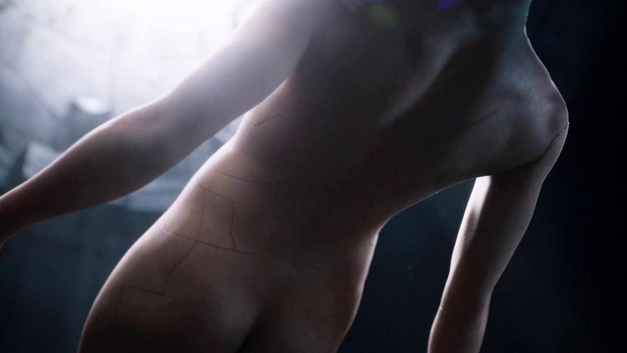 Scarlett Johansson bare butt in Ghost in the Shell Scarlett Johansson bare butt in Ghost in the Shell
