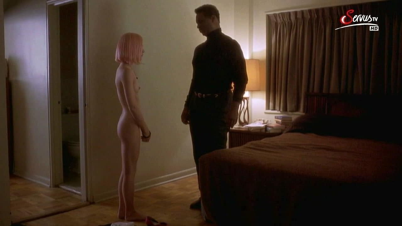 Hot Selma Blair explicit scene 2001 Hot Selma Blair explicit scene 2001