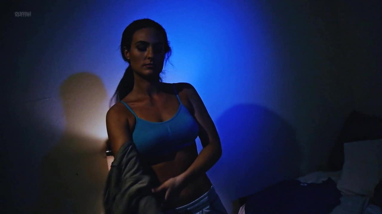 Shantelle Szyper cleavage movie scene 2017 Shantelle Szyper cleavage movie scene 2017