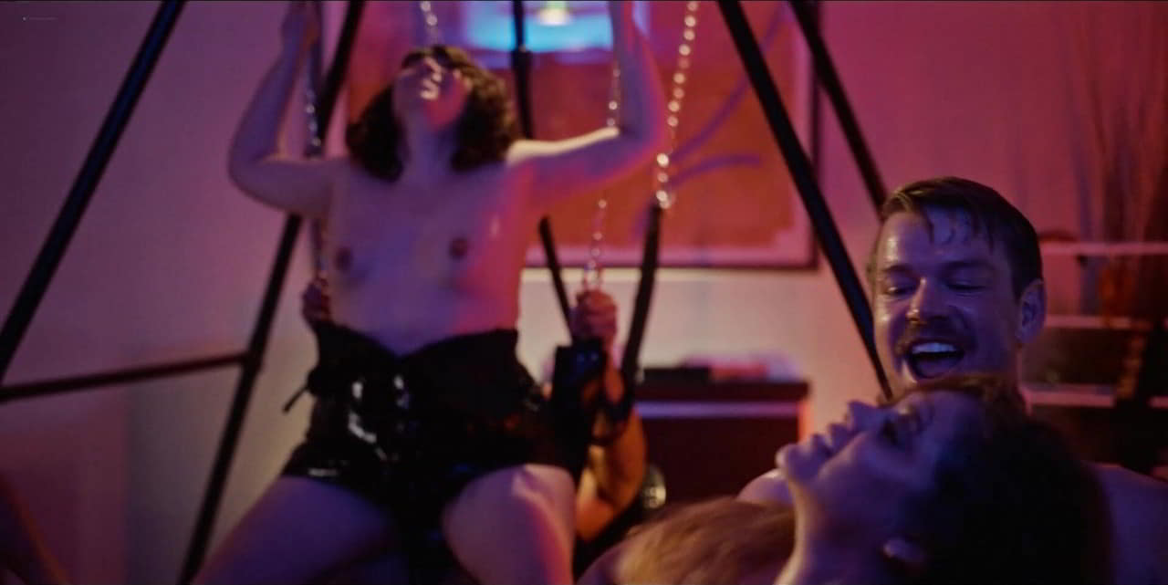 Shelley Hennig, Kimi Rutledge, Alyson Gorske bare butt in Obliterated - S01 Shelley Hennig, Kimi Rutledge, Alyson Gorske bare butt in Obliterated - S01