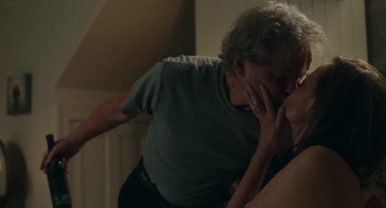 Sigourney Weaver topless The Good House Sigourney Weaver topless The Good House