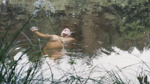 Sophia Rodriguez Goldberg Nude Camping du lac 2023 4