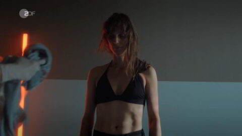 Sophie Lutz Sexy SOKO Leipzig S23E01 2022 2