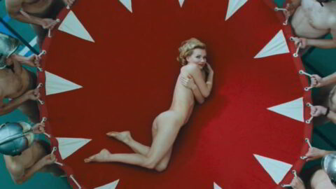 Sophie Quinton Nude Poupoupidou 2011 2