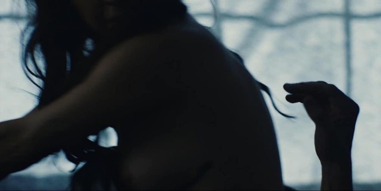 Taryn Manning topless The Gateway Taryn Manning topless The Gateway