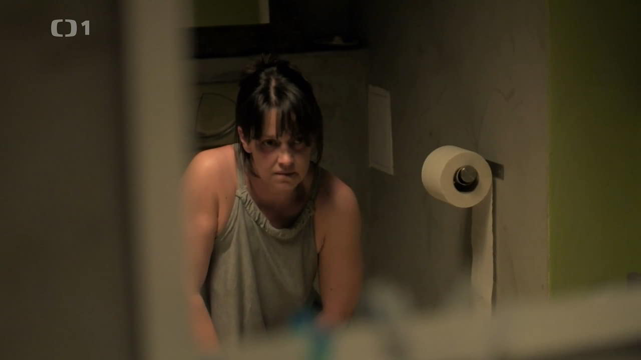 Tereza Brodska cleavage movie scene 2019 Tereza Brodska cleavage movie scene 2019