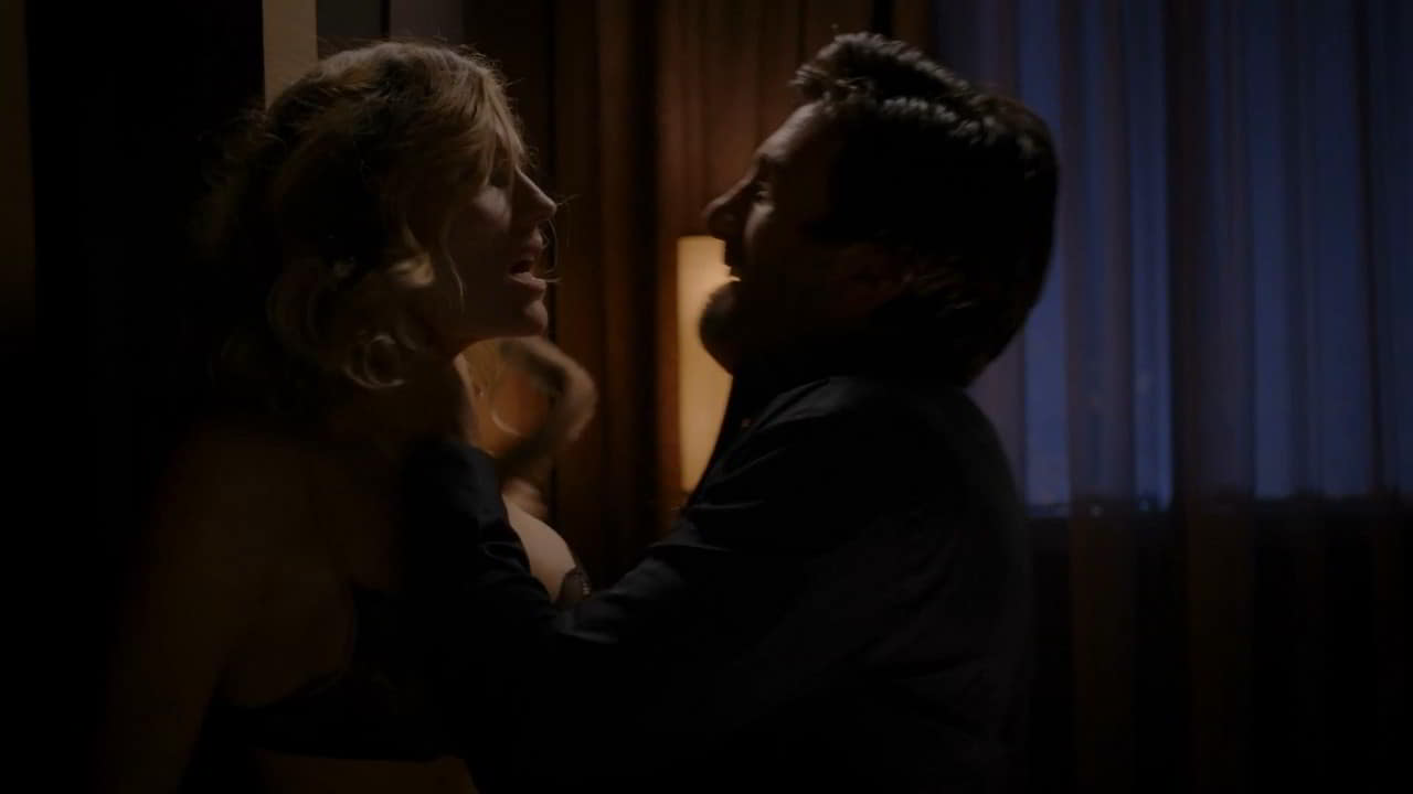 Tricia Helfer topless Powers - S02E04 Tricia Helfer topless Powers - S02E04