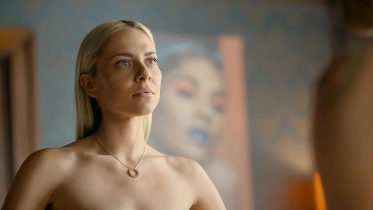 Valentina Pahde nude scene in Sunny - Wer bist du wirklich? - S01E13 Valentina Pahde nude scene in Sunny - Wer bist du wirklich? - S01E13