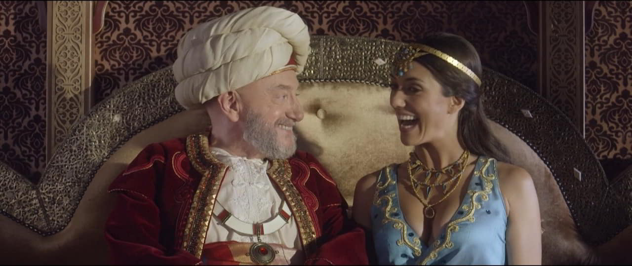 Vanessa Guide bare butt in Les nouvelles aventures d'Aladin Vanessa Guide bare butt in Les nouvelles aventures d'Aladin