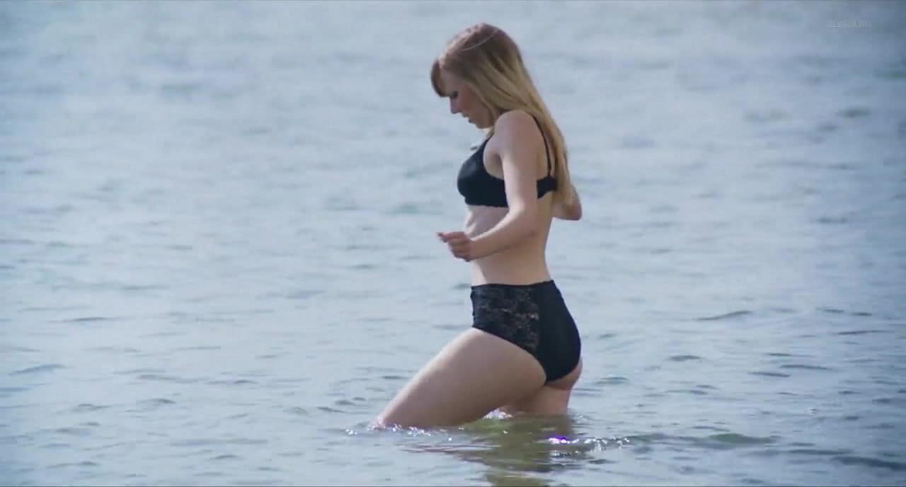 Naked Victoria Carmen Sonne, Emma Sehested Hoeg, Charlotte Munch hot video Naked Victoria Carmen Sonne, Emma Sehested Hoeg, Charlotte Munch hot video