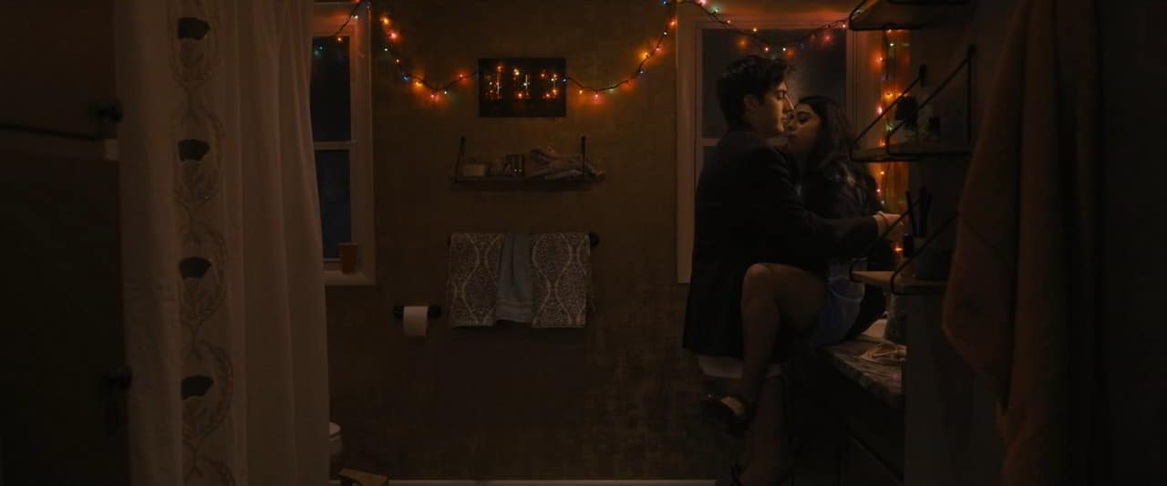Victoria Moroles, Kuhoo Verma bare butt in Plan B Victoria Moroles, Kuhoo Verma bare butt in Plan B