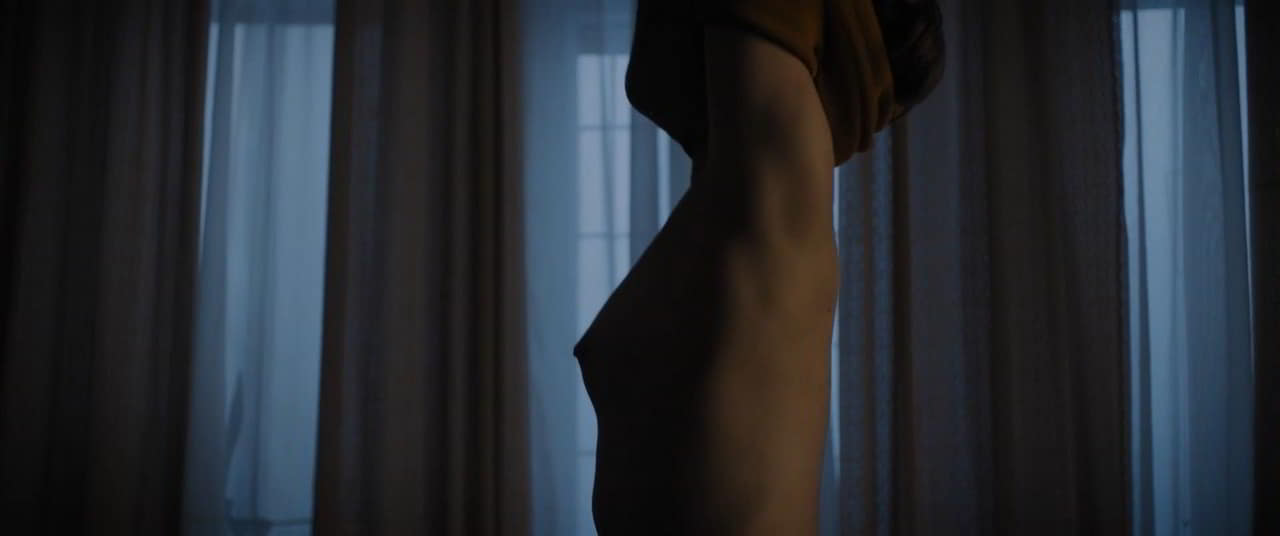 Viktoria Staub topless A jatszma Viktoria Staub topless A jatszma