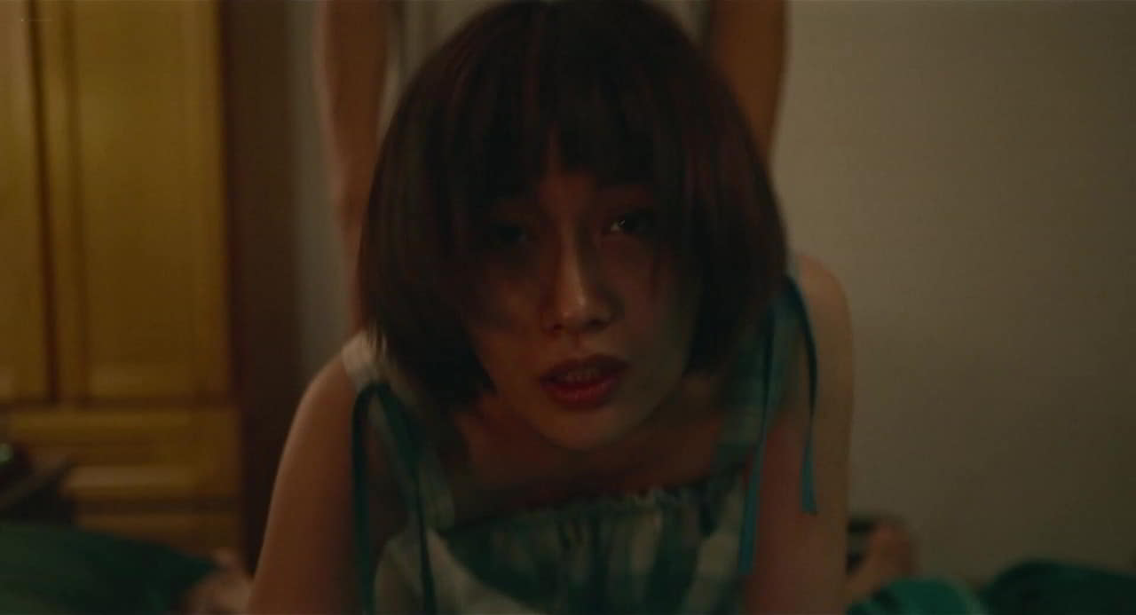 Yuan Tian cleavage movie scene 2023 Yuan Tian cleavage movie scene 2023