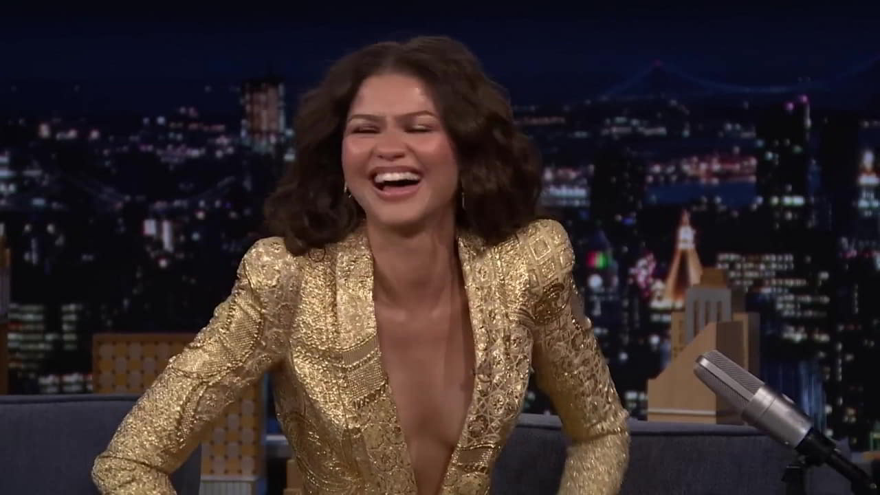 Hot Zendaya's Braless Cleavage on The Tonight Show Starring Jimmy Fallon photo gallery Hot Zendaya's Braless Cleavage on The Tonight Show Starring Jimmy Fallon photo gallery