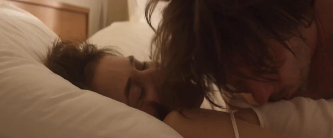Marion Cotillard nude scene in Ismael's Ghosts Marion Cotillard nude scene in Ismael's Ghosts