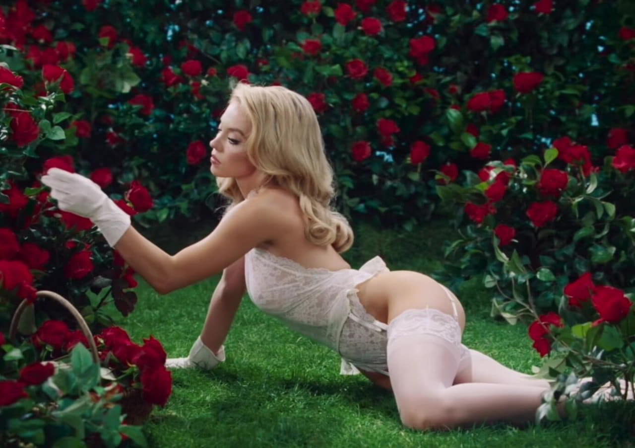 Naked Sydney Sweeney Flaunts Hard Pokies and a Silhouette Strip for SYRN explicit photo Naked Sydney Sweeney Flaunts Hard Pokies and a Silhouette Strip for SYRN explicit photo